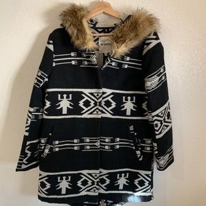 FLASH SALE • BB Dakota Aztec Printed Jacket